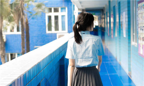 火炬开发区街道如何找到一个可以帮助我生孩子的女人？